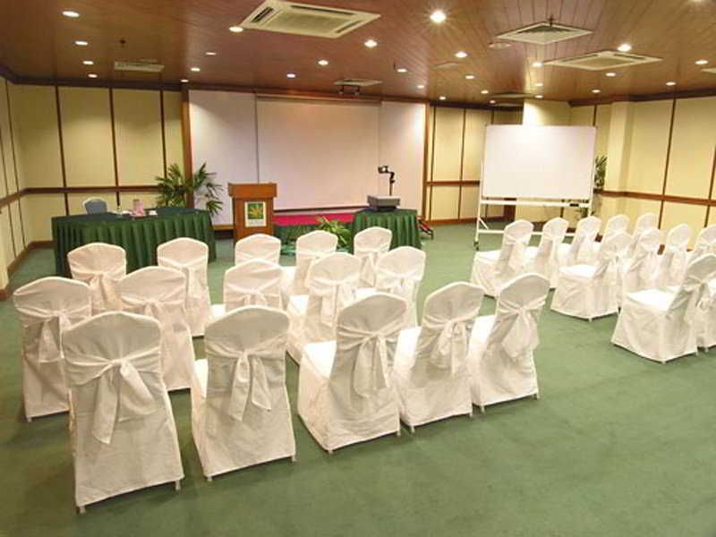Sand & Sandals Desaru Beach Resort & Spa Facilități foto A meeting room at the hotel