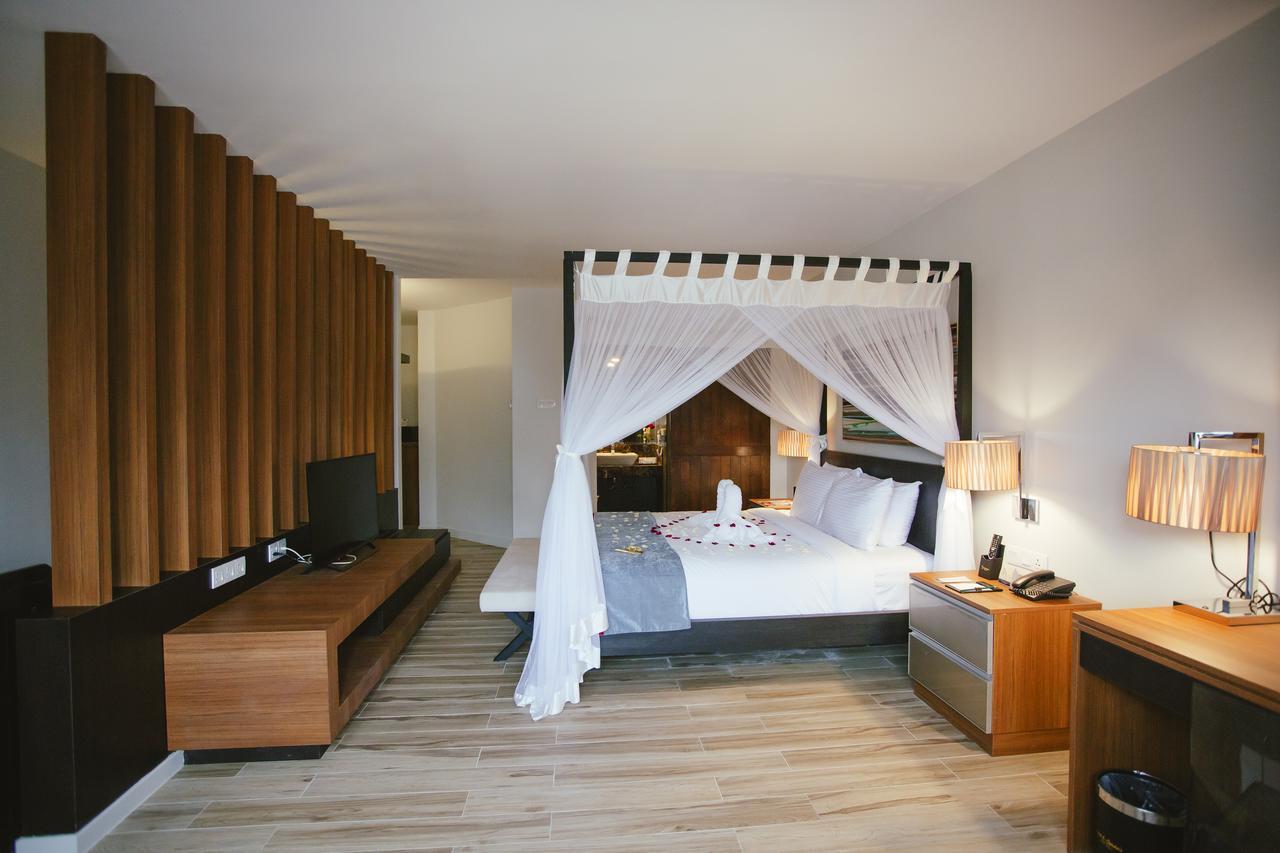 Sand & Sandals Desaru Beach Resort & Spa Exterior foto Deluxe Room
